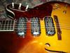 S1429_H75_Silvertone_1962_06.jpg
800x603 - (84 kb)